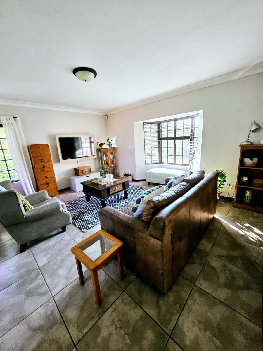3 Bedroom Property for Sale in Clifton Hill Estate KwaZulu-Natal