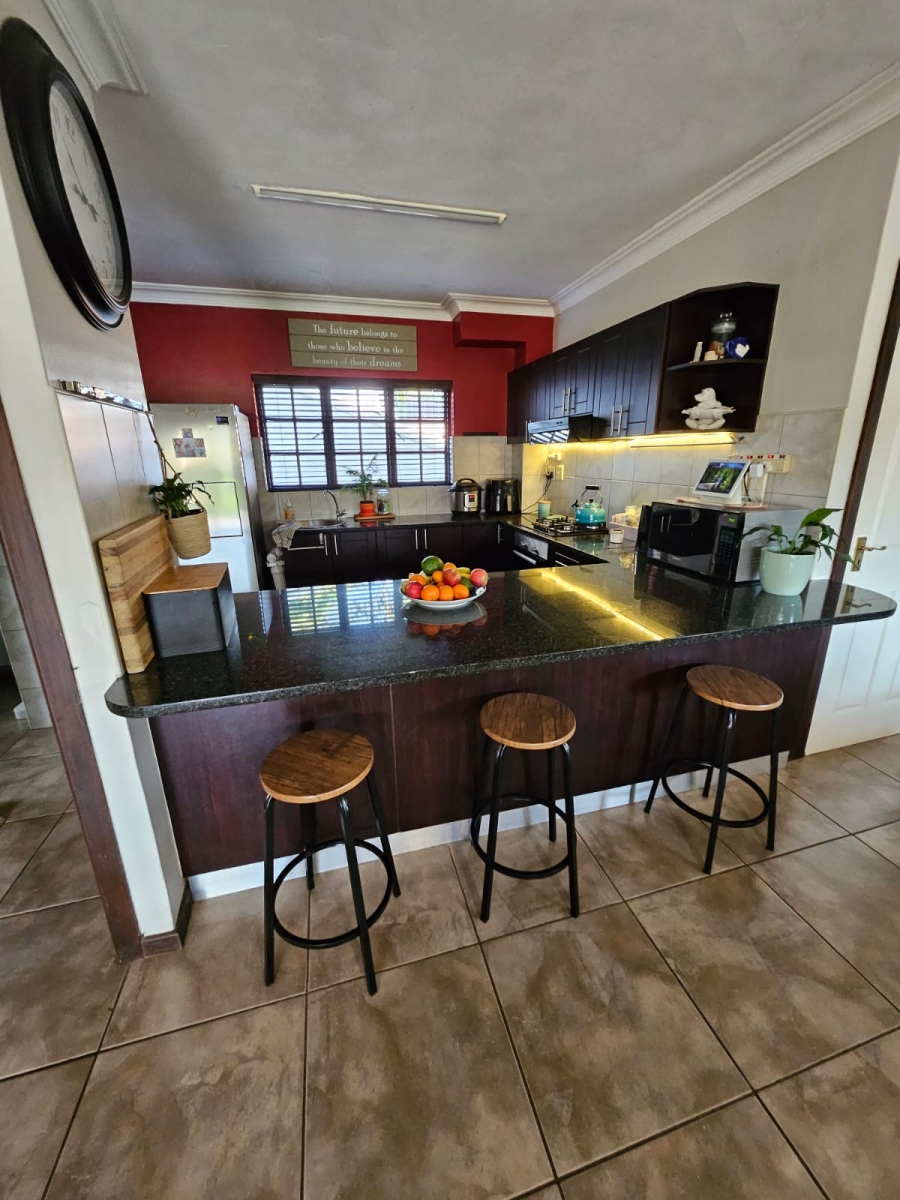 3 Bedroom Property for Sale in Clifton Hill Estate KwaZulu-Natal