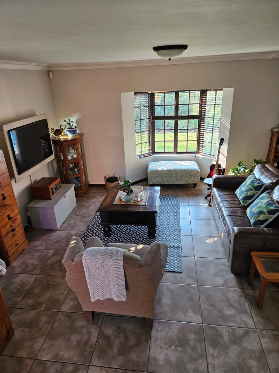 3 Bedroom Property for Sale in Clifton Hill Estate KwaZulu-Natal