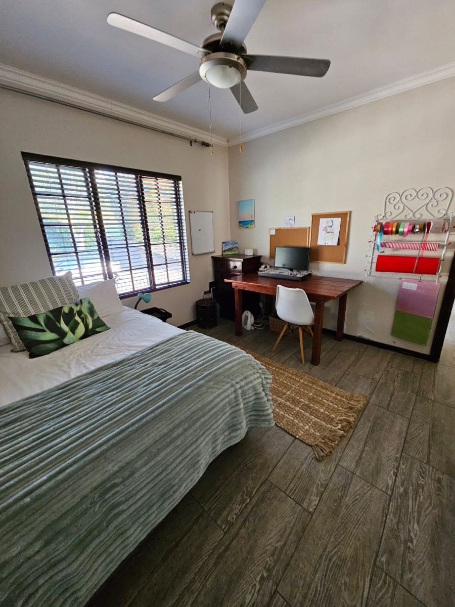 3 Bedroom Property for Sale in Clifton Hill Estate KwaZulu-Natal