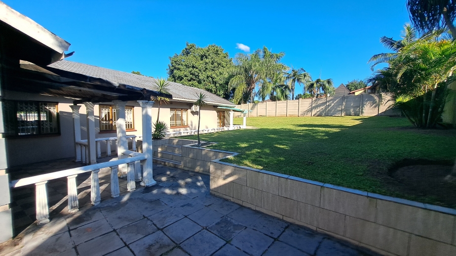 4 Bedroom Property for Sale in Veld En Vlei KwaZulu-Natal