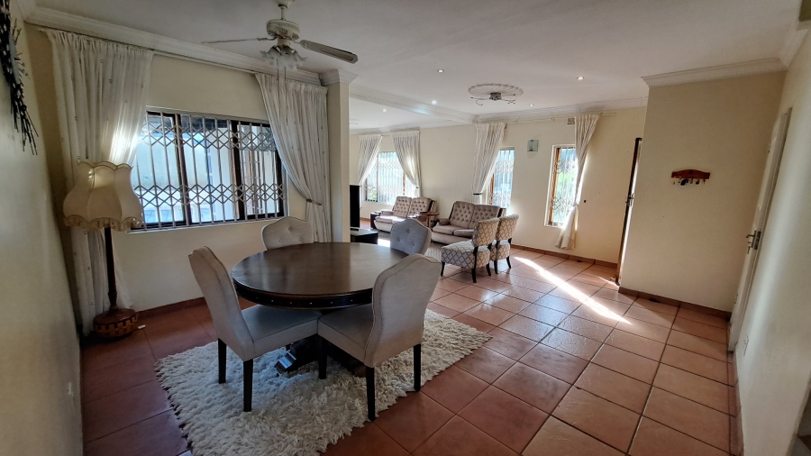 4 Bedroom Property for Sale in Veld En Vlei KwaZulu-Natal