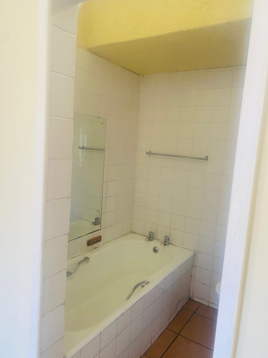 To Let 2 Bedroom Property for Rent in Bulwer KwaZulu-Natal