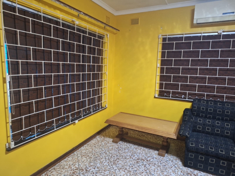 3 Bedroom Property for Sale in Raisethorpe KwaZulu-Natal