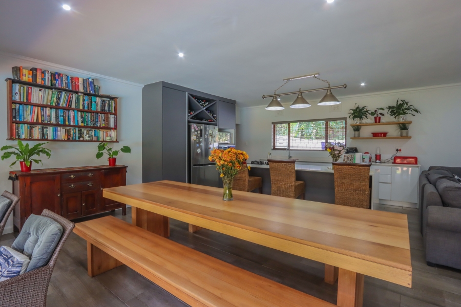 4 Bedroom Property for Sale in Dawncliffe KwaZulu-Natal
