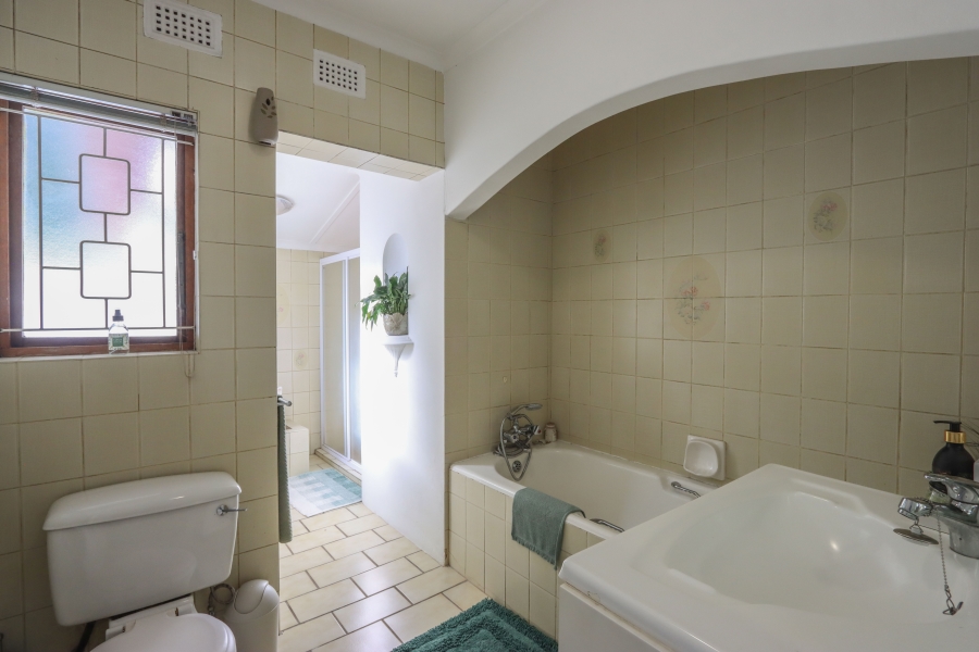 4 Bedroom Property for Sale in Dawncliffe KwaZulu-Natal