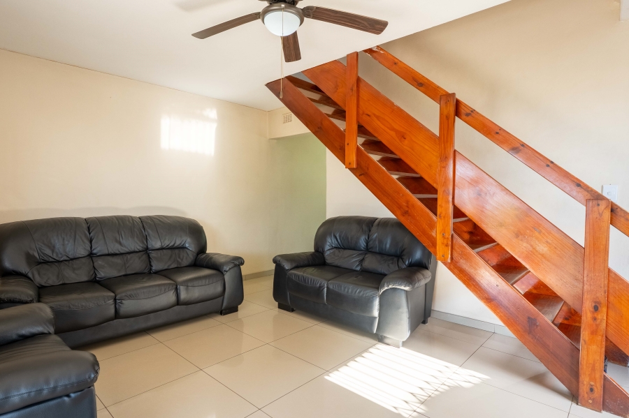 2 Bedroom Property for Sale in Lotus Park KwaZulu-Natal