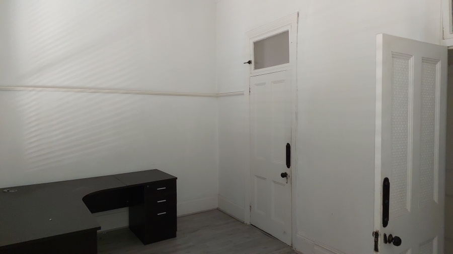 Commercial Property for Sale in Essenwood KwaZulu-Natal