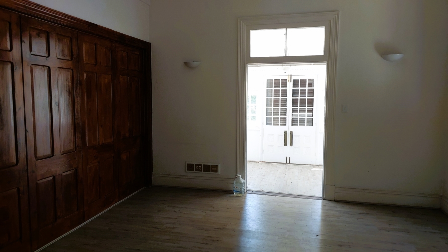 Commercial Property for Sale in Essenwood KwaZulu-Natal