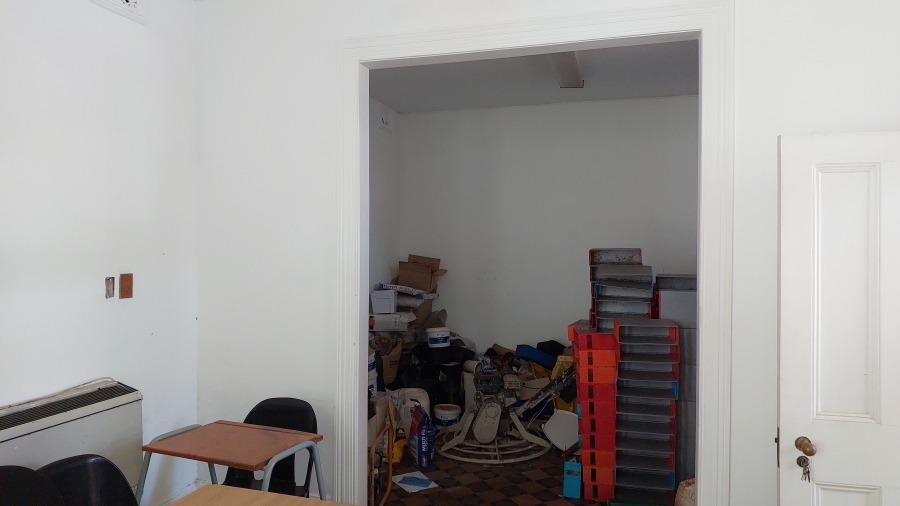 Commercial Property for Sale in Essenwood KwaZulu-Natal