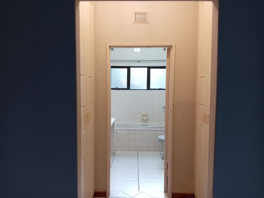 3 Bedroom Property for Sale in Meer En See KwaZulu-Natal