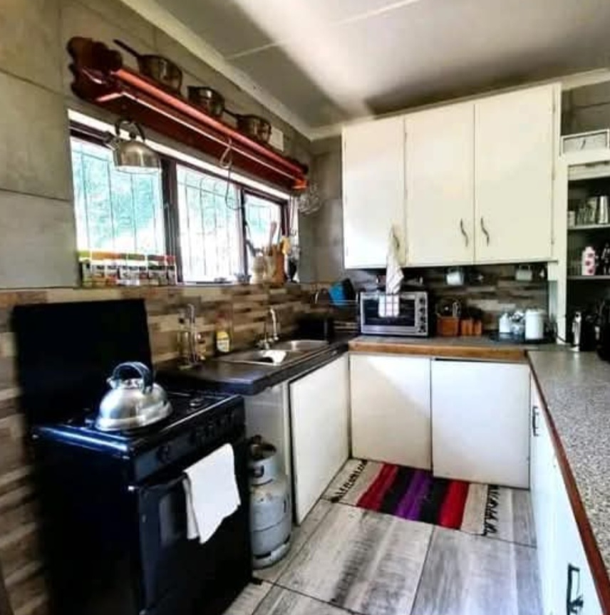 5 Bedroom Property for Sale in Southport KwaZulu-Natal