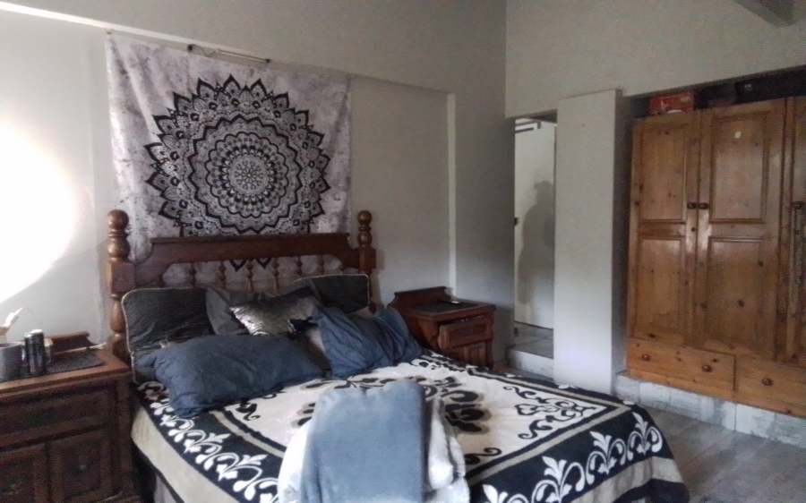 5 Bedroom Property for Sale in Southport KwaZulu-Natal