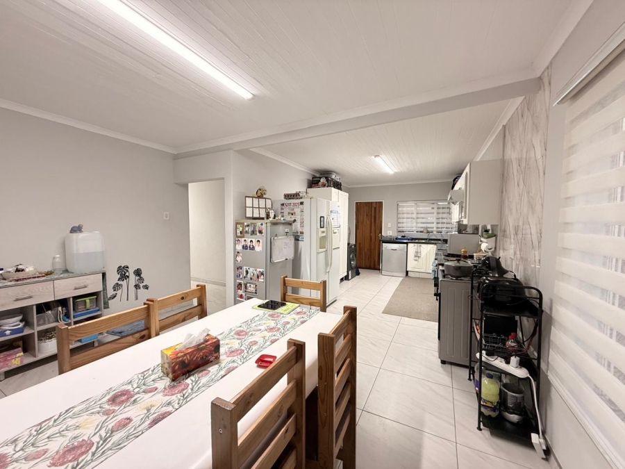 3 Bedroom Property for Sale in Huttenheights KwaZulu-Natal
