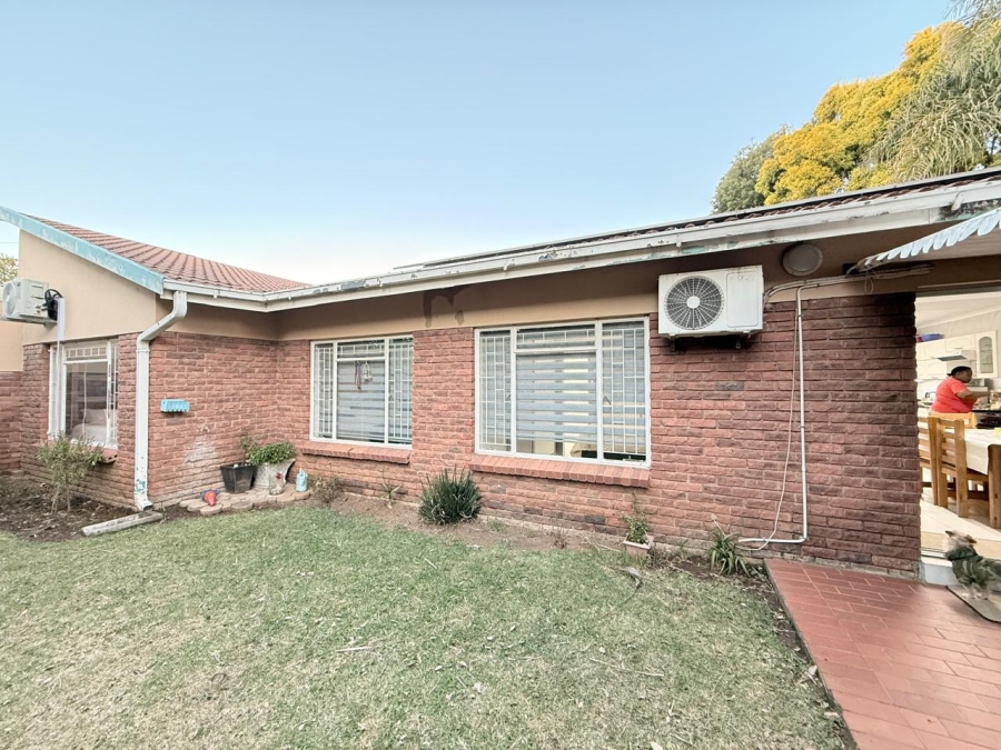 3 Bedroom Property for Sale in Huttenheights KwaZulu-Natal