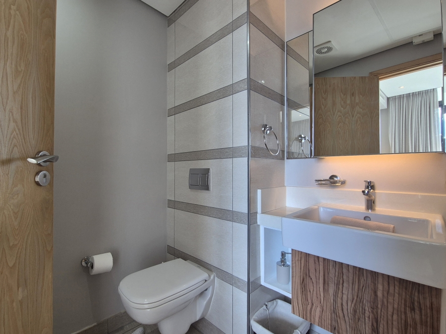 2 Bedroom Property for Sale in Umhlanga KwaZulu-Natal
