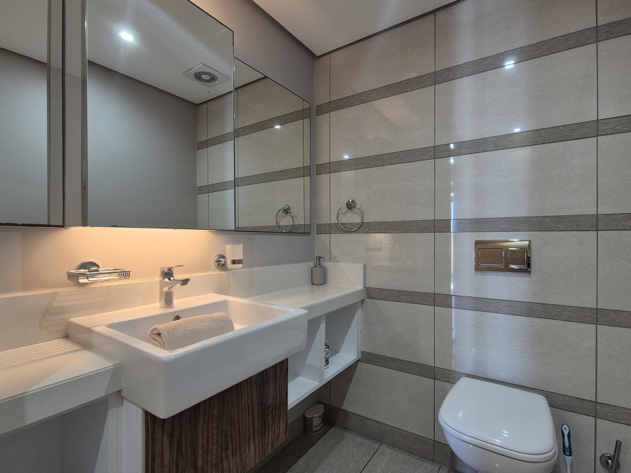 2 Bedroom Property for Sale in Umhlanga KwaZulu-Natal