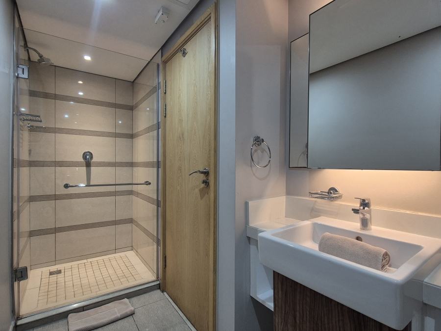 2 Bedroom Property for Sale in Umhlanga KwaZulu-Natal