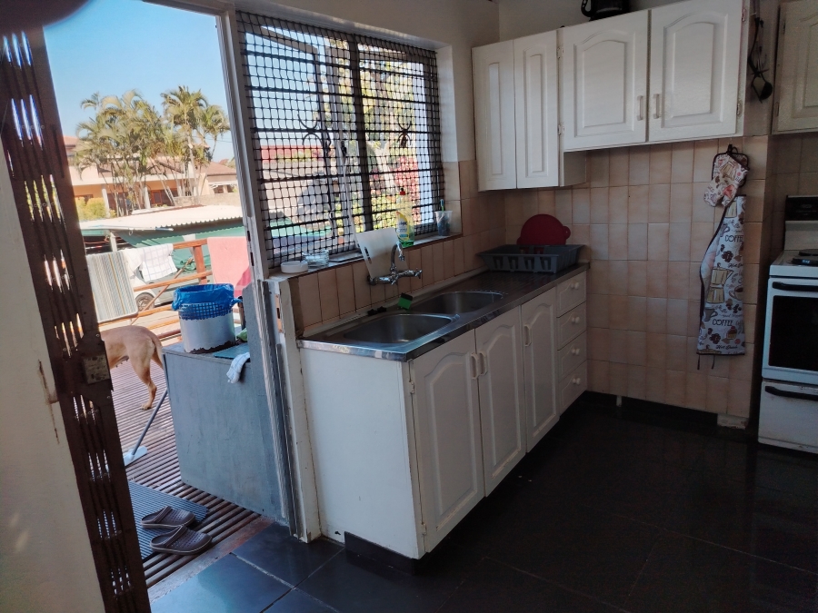 3 Bedroom Property for Sale in Ocean View KwaZulu-Natal