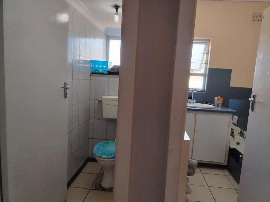3 Bedroom Property for Sale in Ocean View KwaZulu-Natal