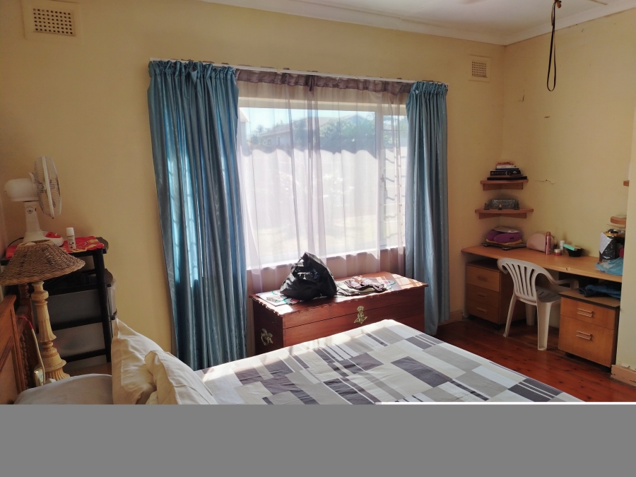 3 Bedroom Property for Sale in Ocean View KwaZulu-Natal