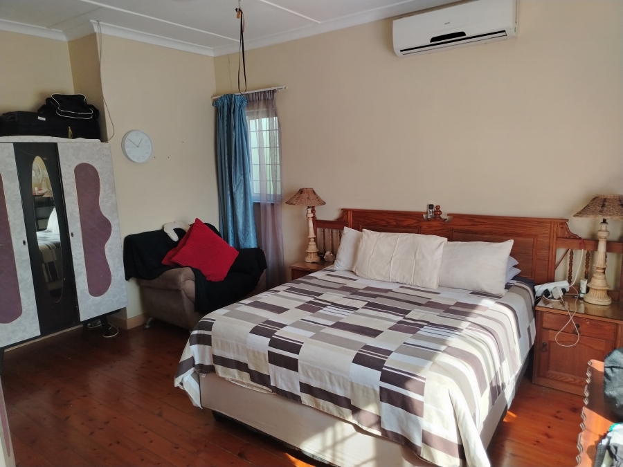 3 Bedroom Property for Sale in Ocean View KwaZulu-Natal
