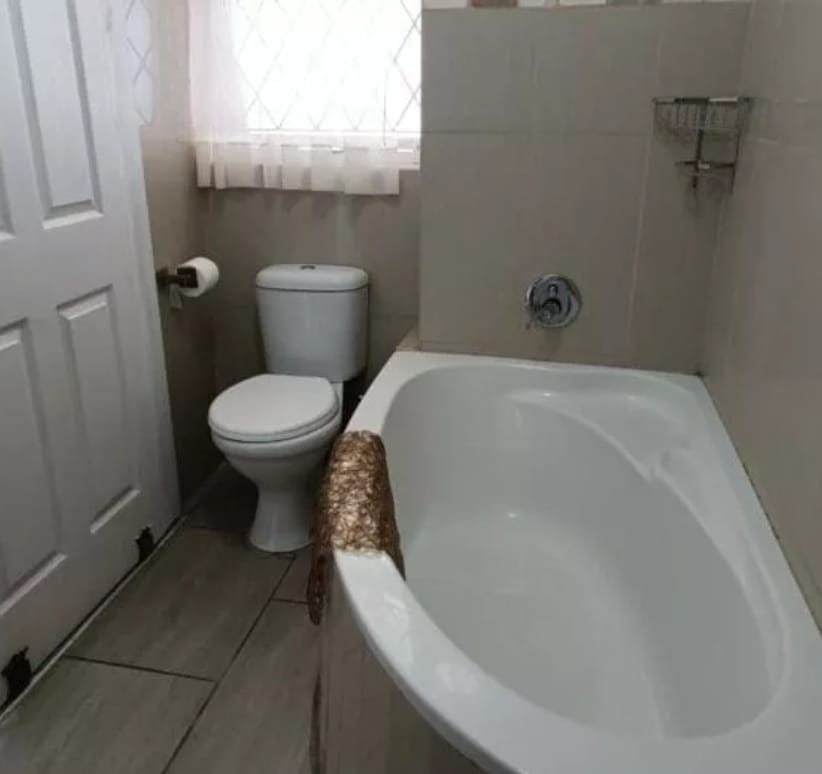 2 Bedroom Property for Sale in Manaba Beach KwaZulu-Natal