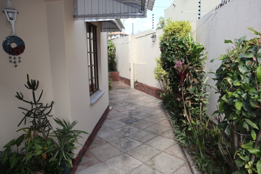 2 Bedroom Property for Sale in Pinetown KwaZulu-Natal