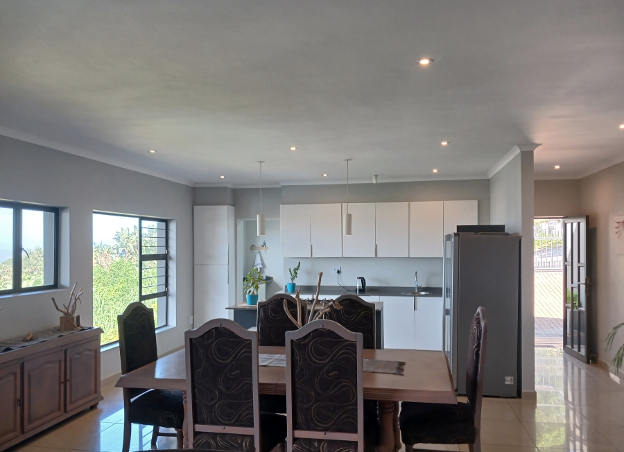 4 Bedroom Property for Sale in Blythedale KwaZulu-Natal