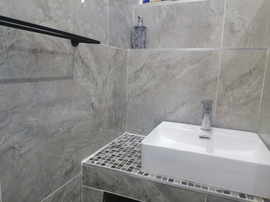2 Bedroom Property for Sale in South Beach KwaZulu-Natal