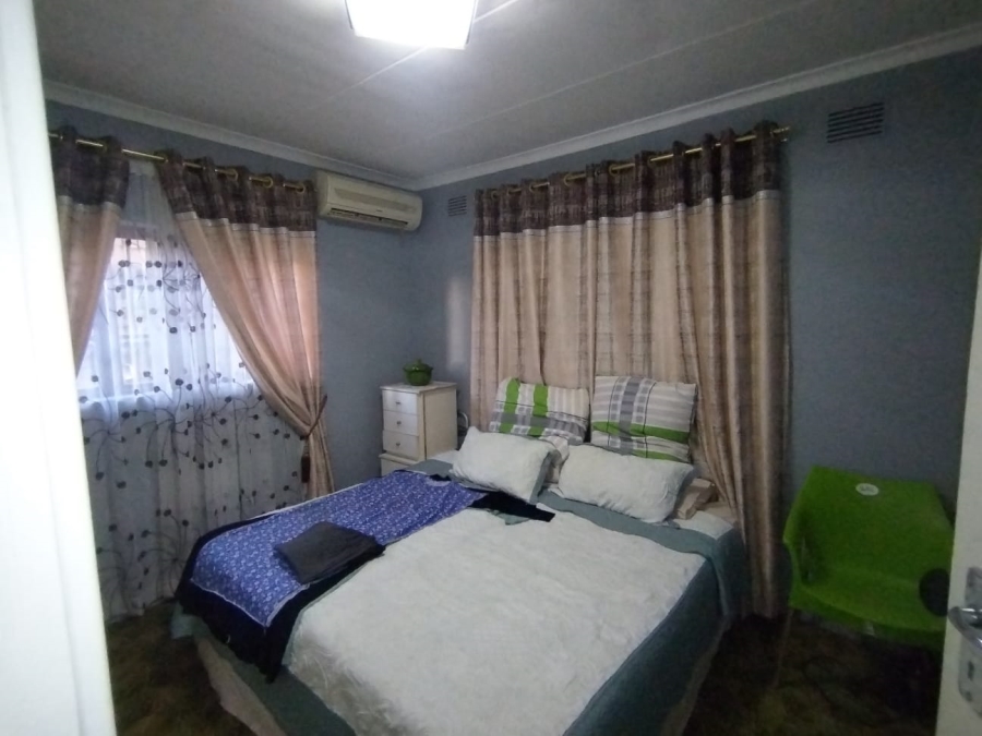 6 Bedroom Property for Sale in Hazelwood KwaZulu-Natal