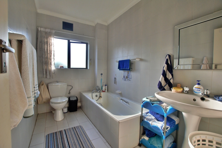 3 Bedroom Property for Sale in Freeland Park KwaZulu-Natal