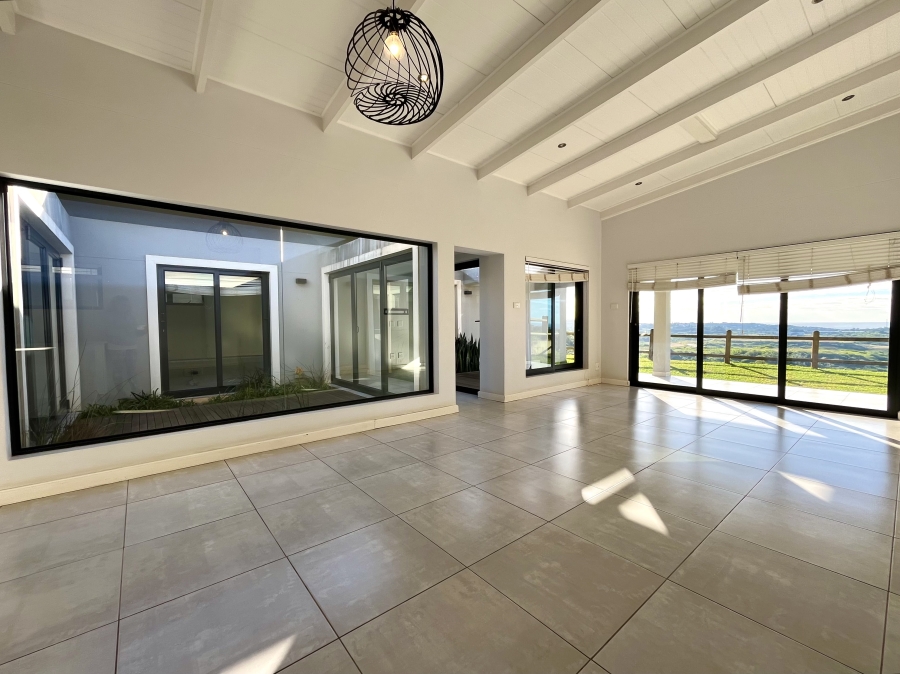 To Let 3 Bedroom Property for Rent in Ballito Central KwaZulu-Natal