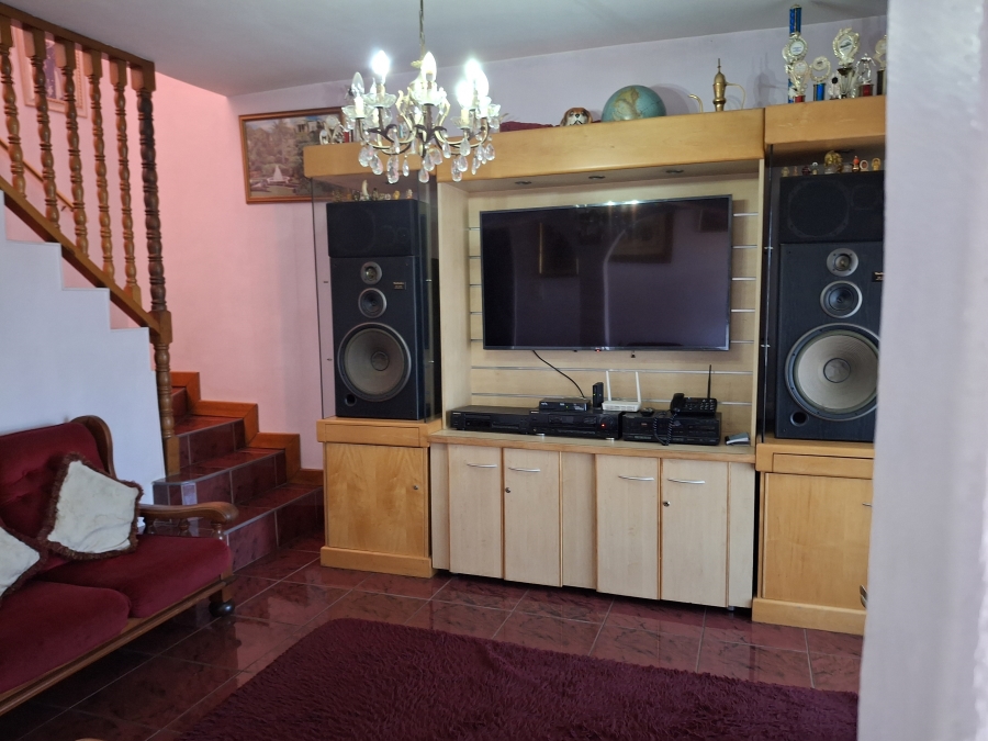4 Bedroom Property for Sale in Bombay Heights KwaZulu-Natal