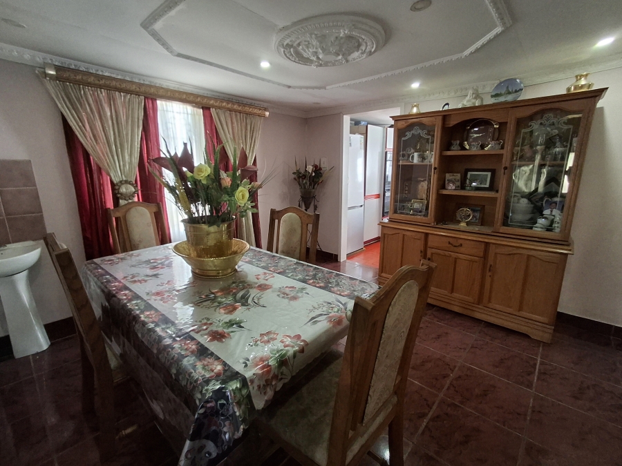 4 Bedroom Property for Sale in Bombay Heights KwaZulu-Natal