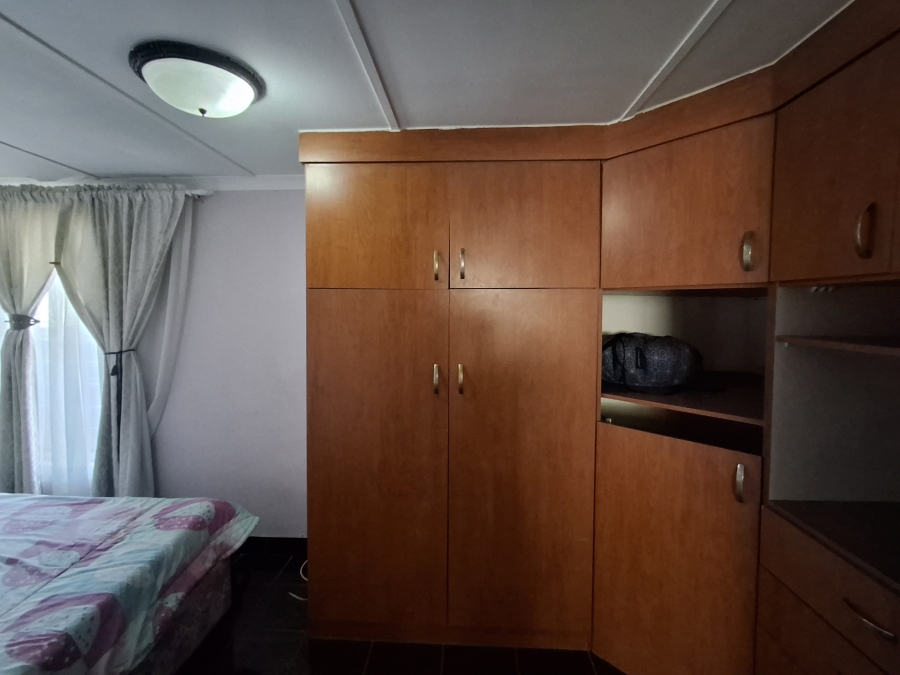 4 Bedroom Property for Sale in Bombay Heights KwaZulu-Natal