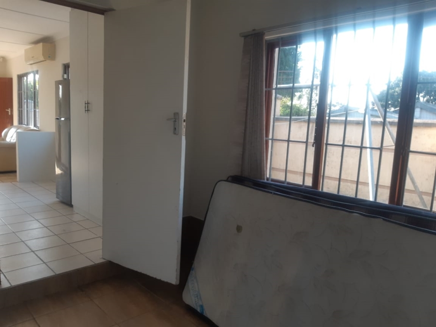 To Let 2 Bedroom Property for Rent in Pinelands KwaZulu-Natal