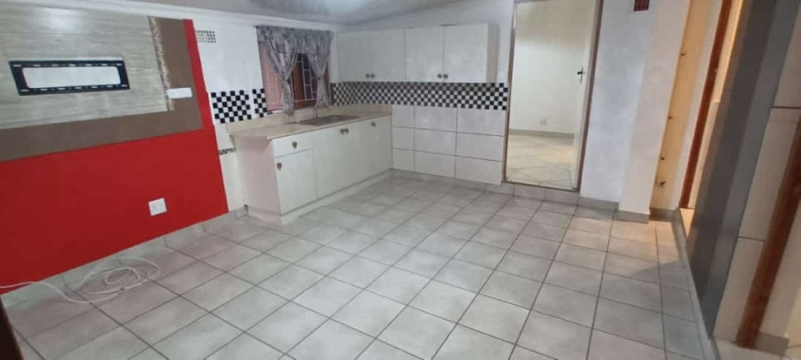 To Let 2 Bedroom Property for Rent in Bluff KwaZulu-Natal