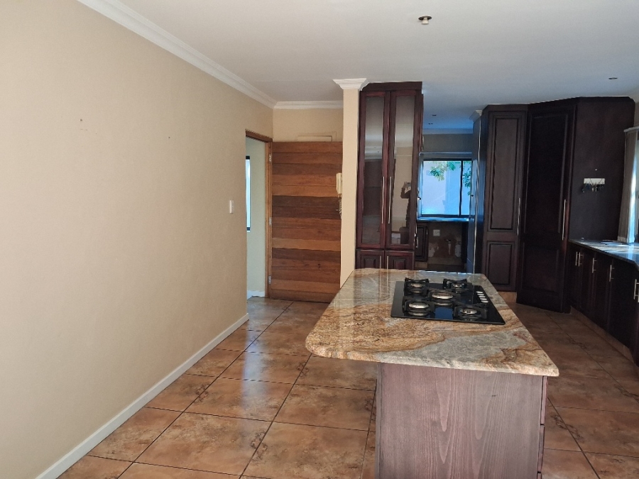 To Let 6 Bedroom Property for Rent in Everton KwaZulu-Natal