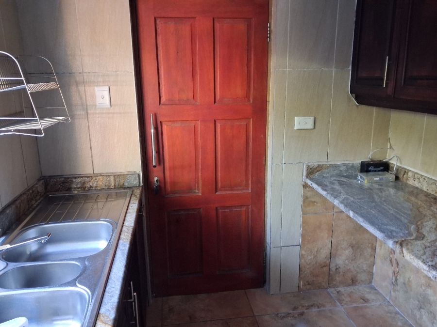 To Let 6 Bedroom Property for Rent in Everton KwaZulu-Natal