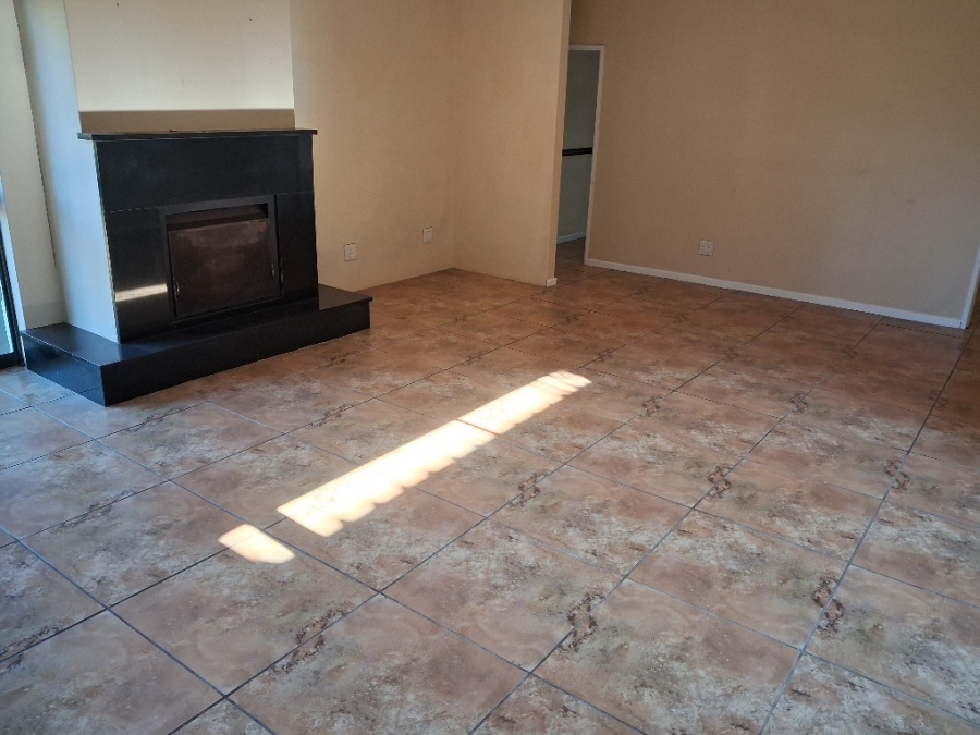 To Let 6 Bedroom Property for Rent in Everton KwaZulu-Natal