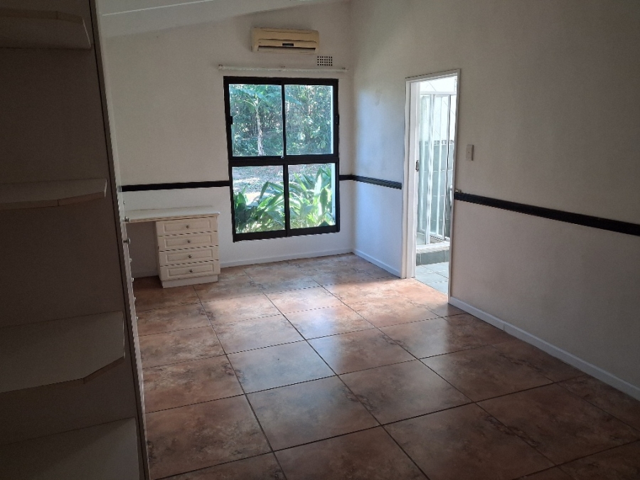 To Let 6 Bedroom Property for Rent in Everton KwaZulu-Natal
