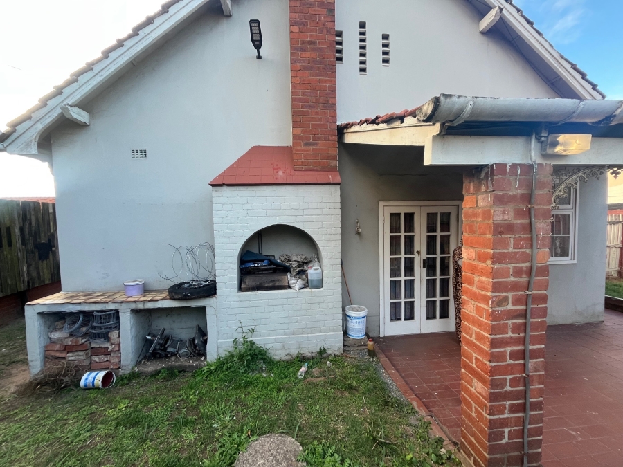 3 Bedroom Property for Sale in Glenwood KwaZulu-Natal