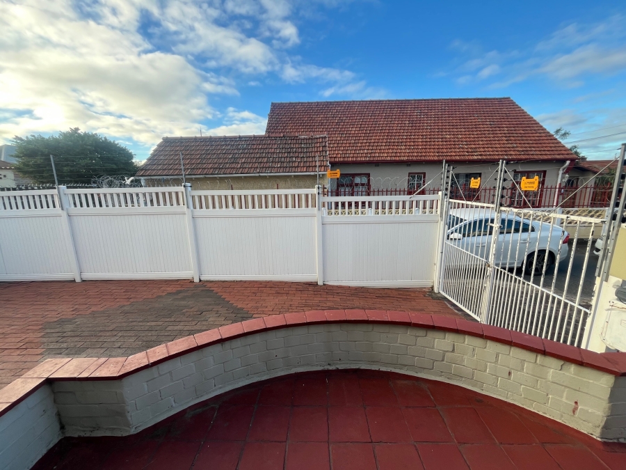 3 Bedroom Property for Sale in Glenwood KwaZulu-Natal