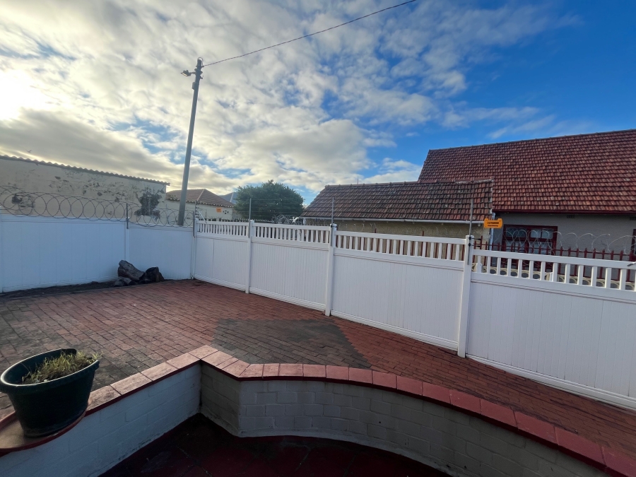 3 Bedroom Property for Sale in Glenwood KwaZulu-Natal