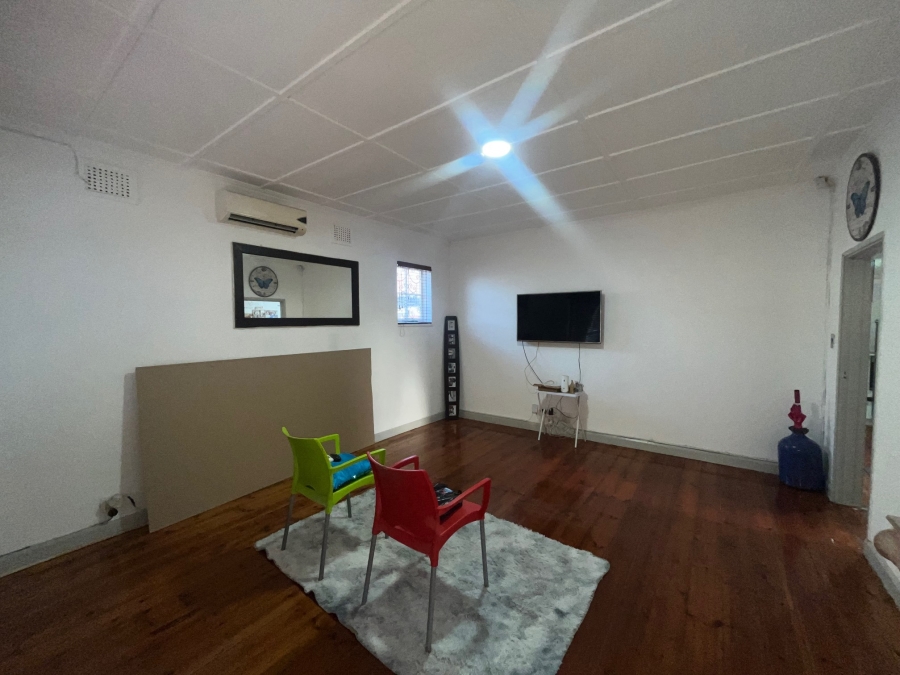 3 Bedroom Property for Sale in Glenwood KwaZulu-Natal