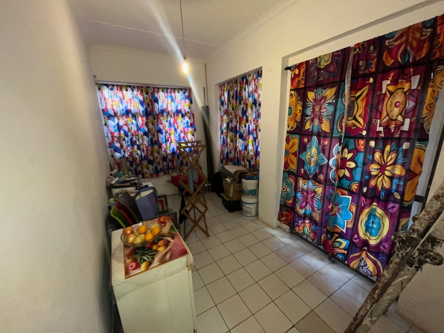 3 Bedroom Property for Sale in Glenwood KwaZulu-Natal