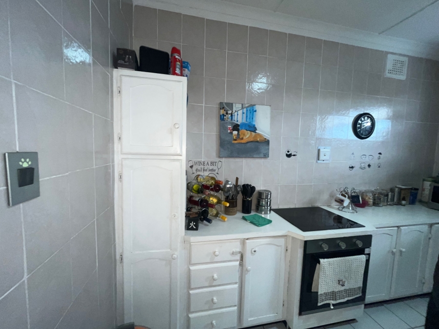 3 Bedroom Property for Sale in Glenwood KwaZulu-Natal