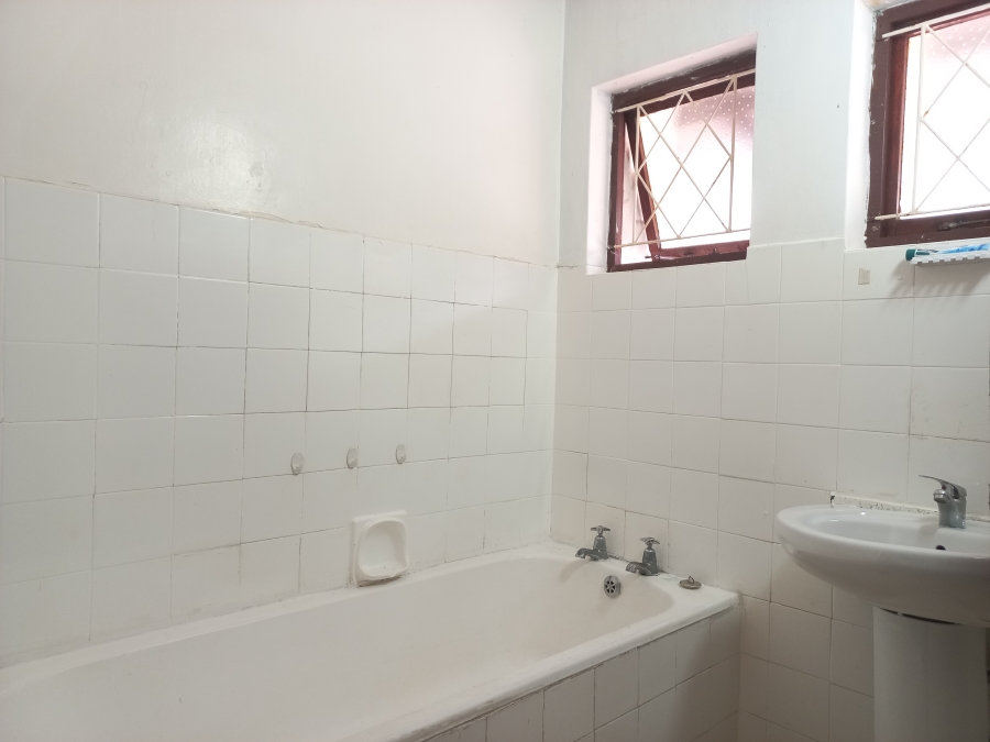 3 Bedroom Property for Sale in Amanzimtoti KwaZulu-Natal