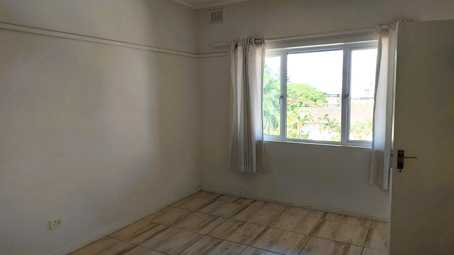 To Let 2 Bedroom Property for Rent in Windermere KwaZulu-Natal